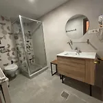 Drachenhaus Urban Guest house