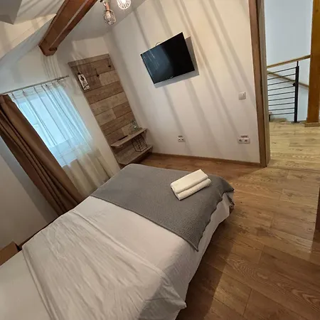 בית הארחה Drachenhaus Urban 3*